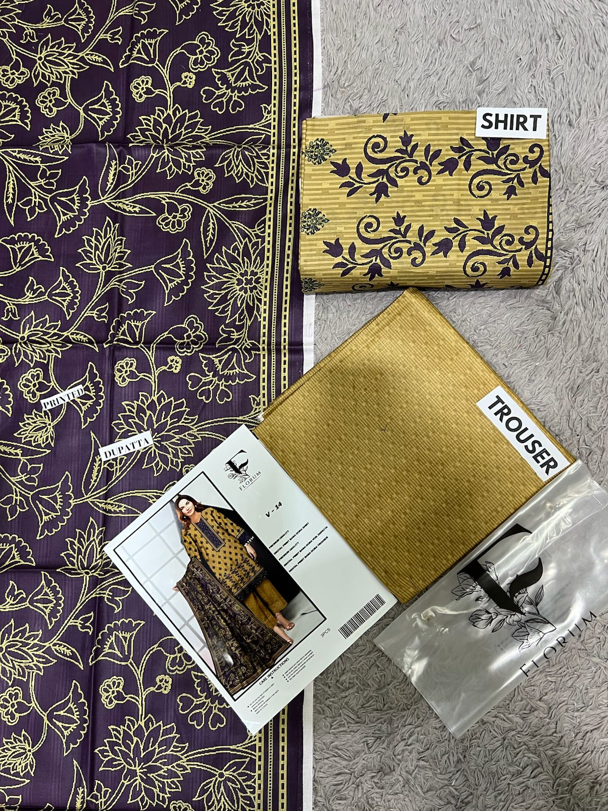 FLORUM LAWN THREE PIECE