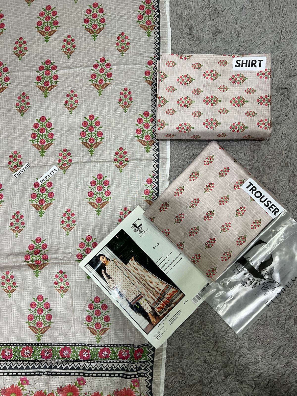 FLORUM LAWN THREE PIECE