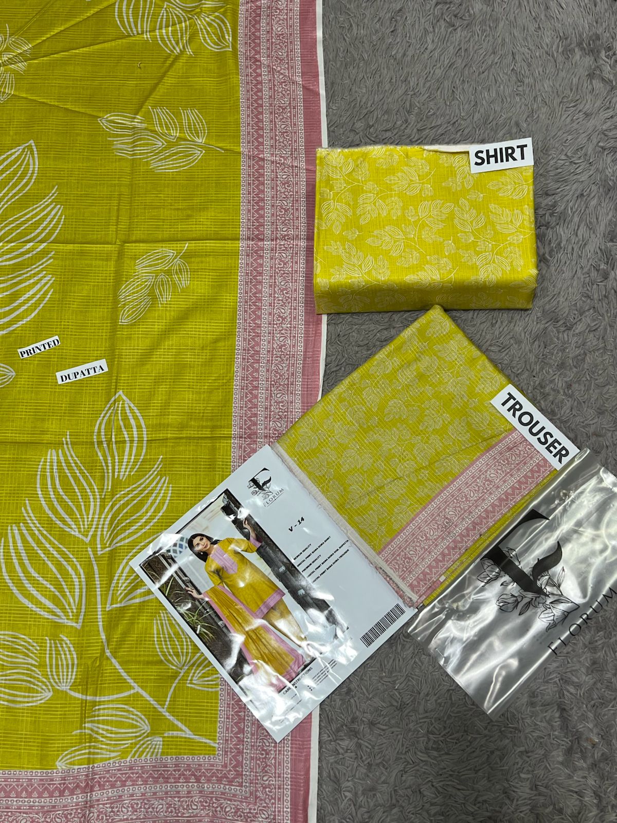 FLORUM LAWN THREE PIECE