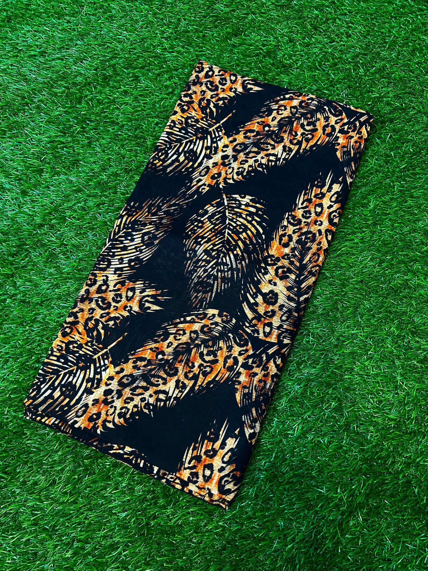 BINT NAZ ALLOVER LAWN TWO PIECE DORYA