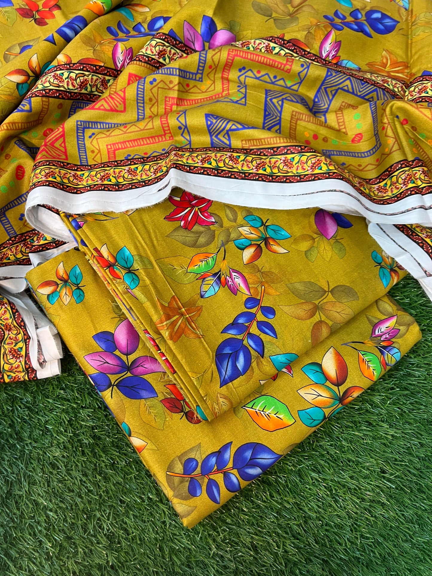 SAHAR DIGITAL LAWN THREE PIECE