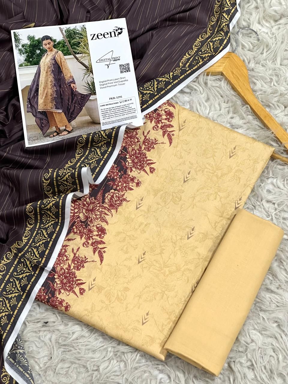 3 PIECE - ZEEN LAWN THREE PIECE