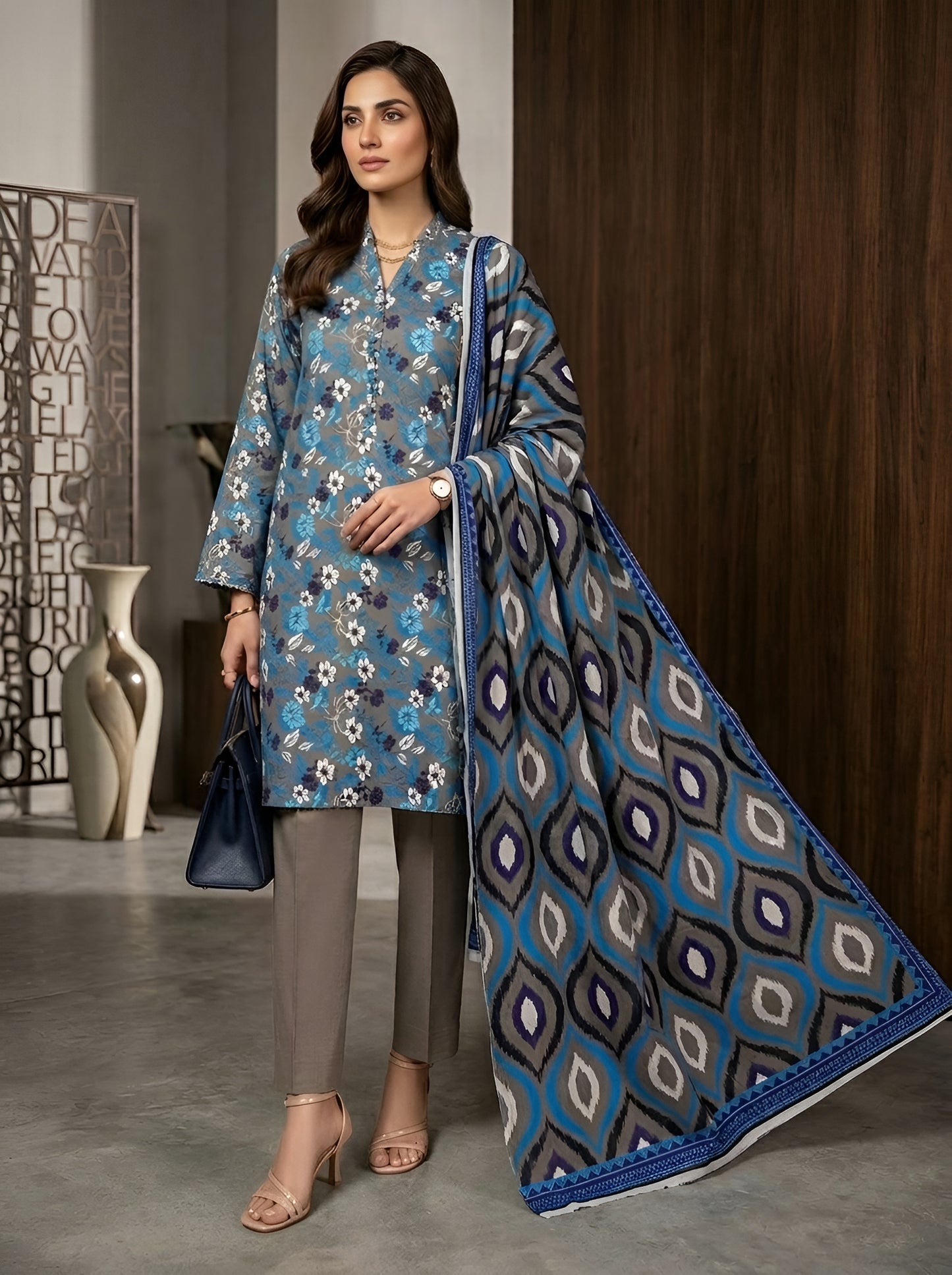 SANA SAFINA LAWN THREE PIECE