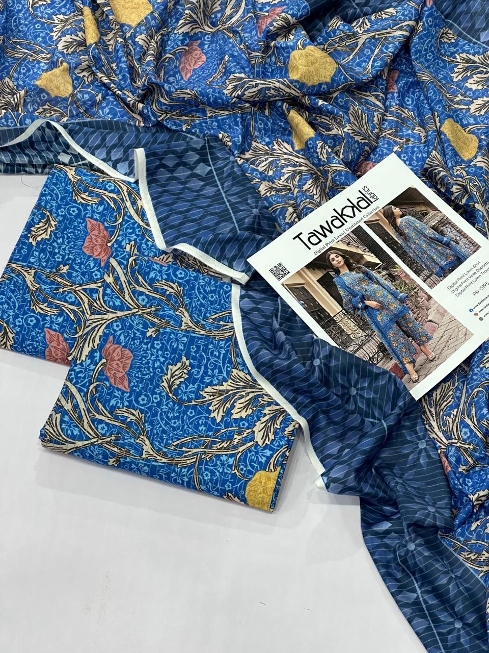 TAWAKAL LAWN THREE PIECE