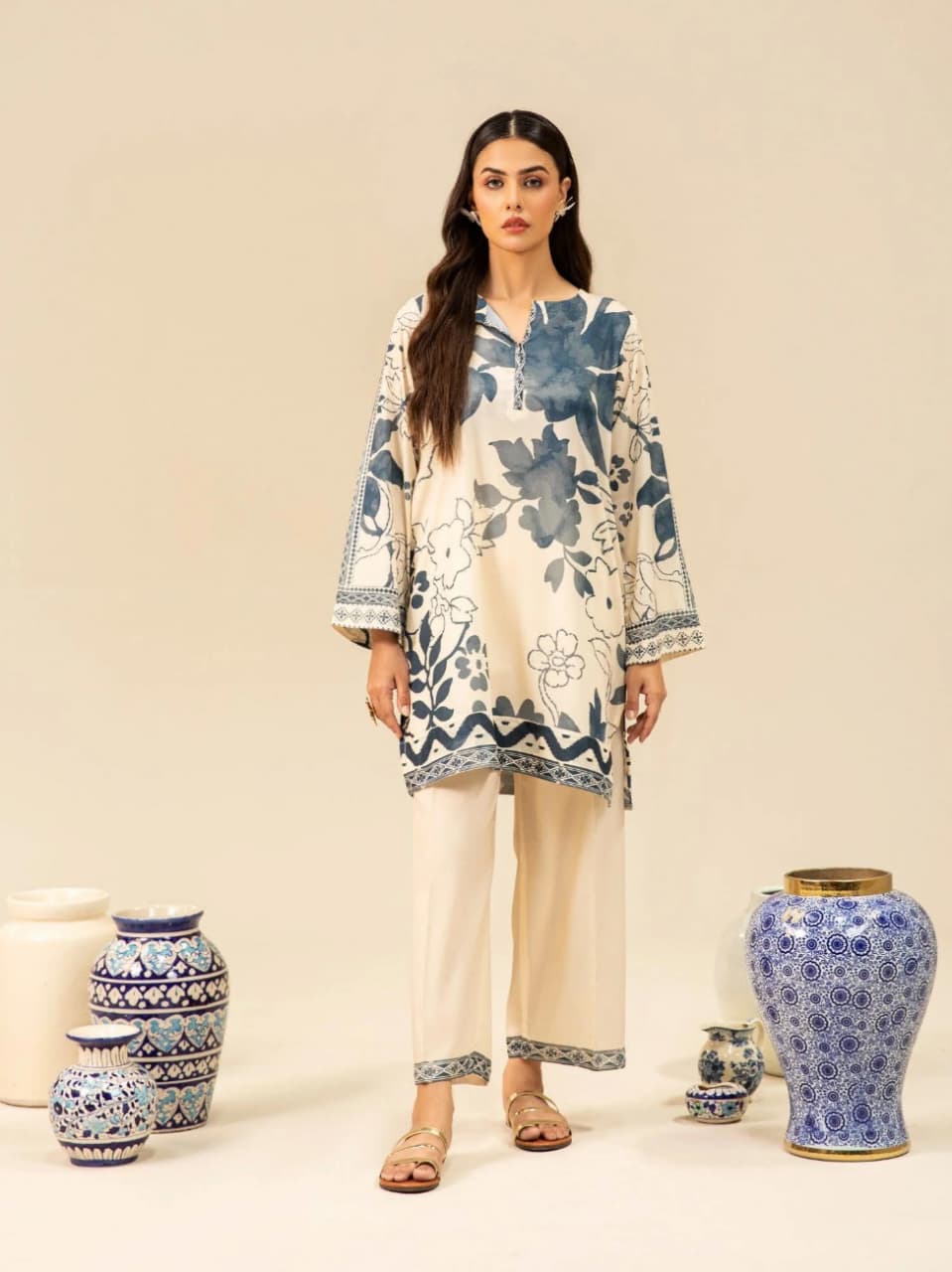 LIMELIGHT KARANDI THREE PIECE