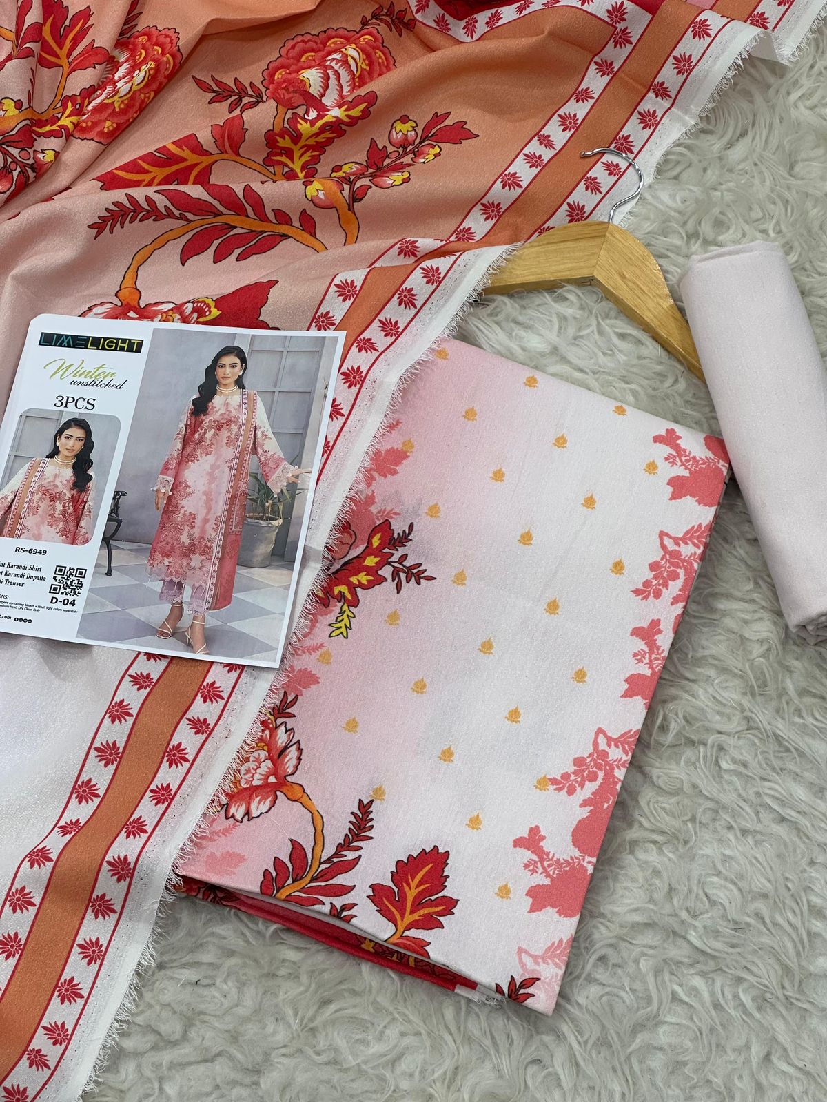 LIMELIGHT KARANDI THREE PIECE