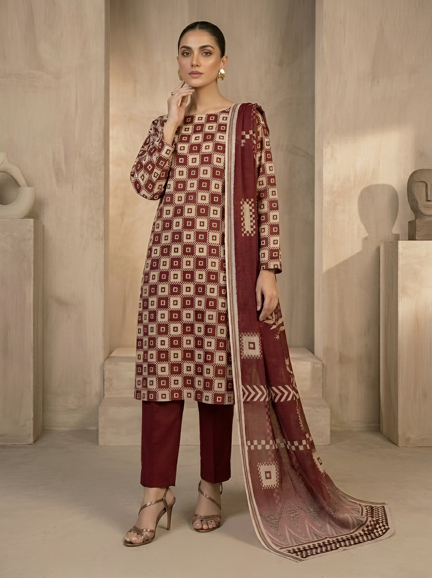 SANA SAFINA LAWN THREE PIECE