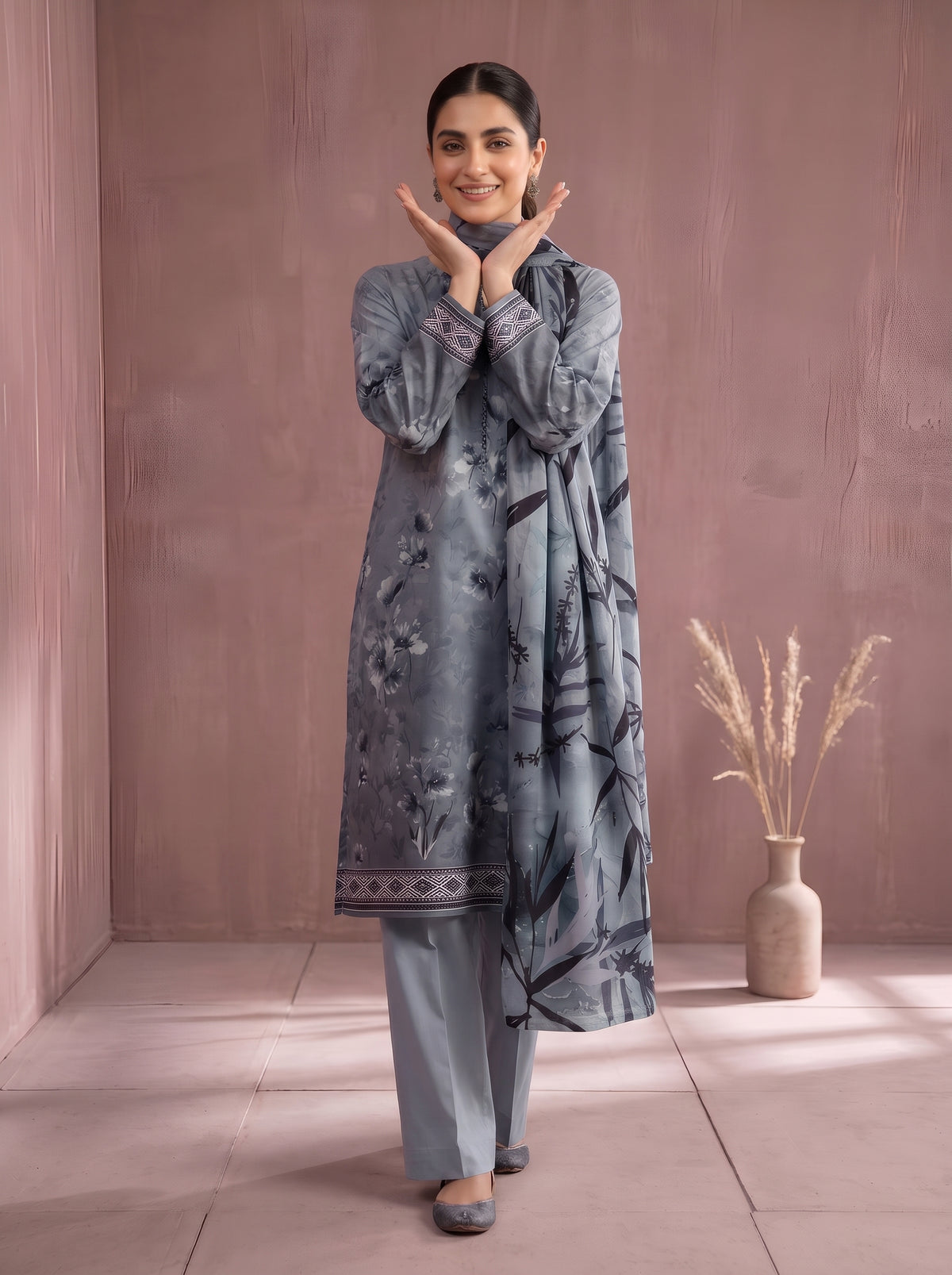 IZNIK KARANDI 3-PIECE